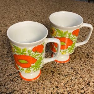Set of 60’s vintage mugs